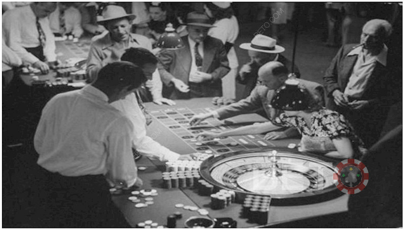Hollywood-elokuvissa on monia kasinokohtauksia, jotka sisältävät rulettipelejä.