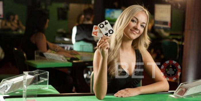 Klassiset pelit vs. lautapelit. Viralliset säännöt verkossa pelattavissa kasinokorttipeleissä.