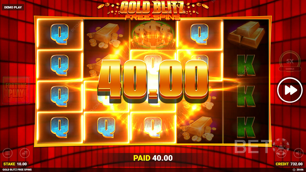 Voita 50,000x panoksesi Gold Blitz -ilmaiskierroskolikkopelissä!